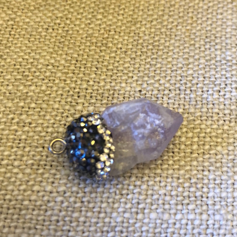 Amethyst faceted point pave zircon (one bail)